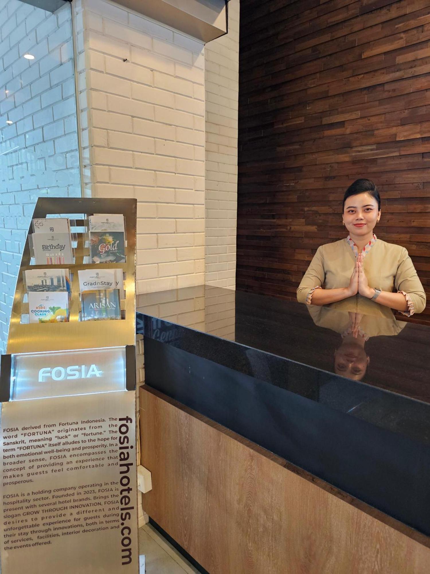 Hotel Dafam Fortuna Jember Exs Meotel Jembel Exterior foto