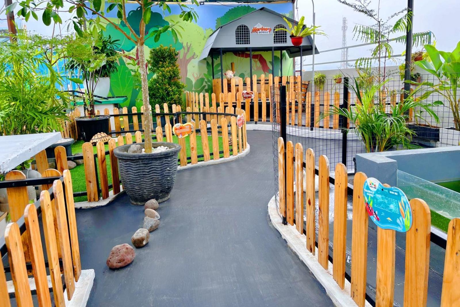 Hotel Dafam Fortuna Jember Exs Meotel Jembel Exterior foto